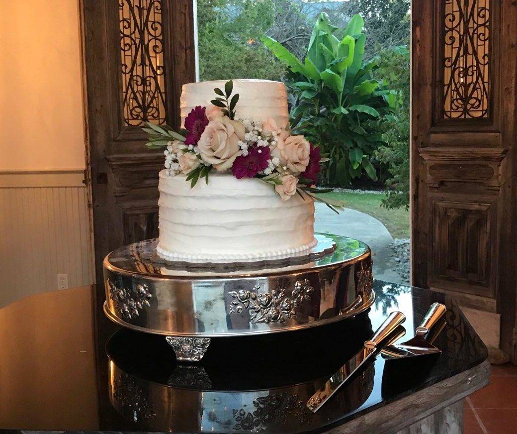 2 Tier Chocolate Wedding Cake with Flowers
