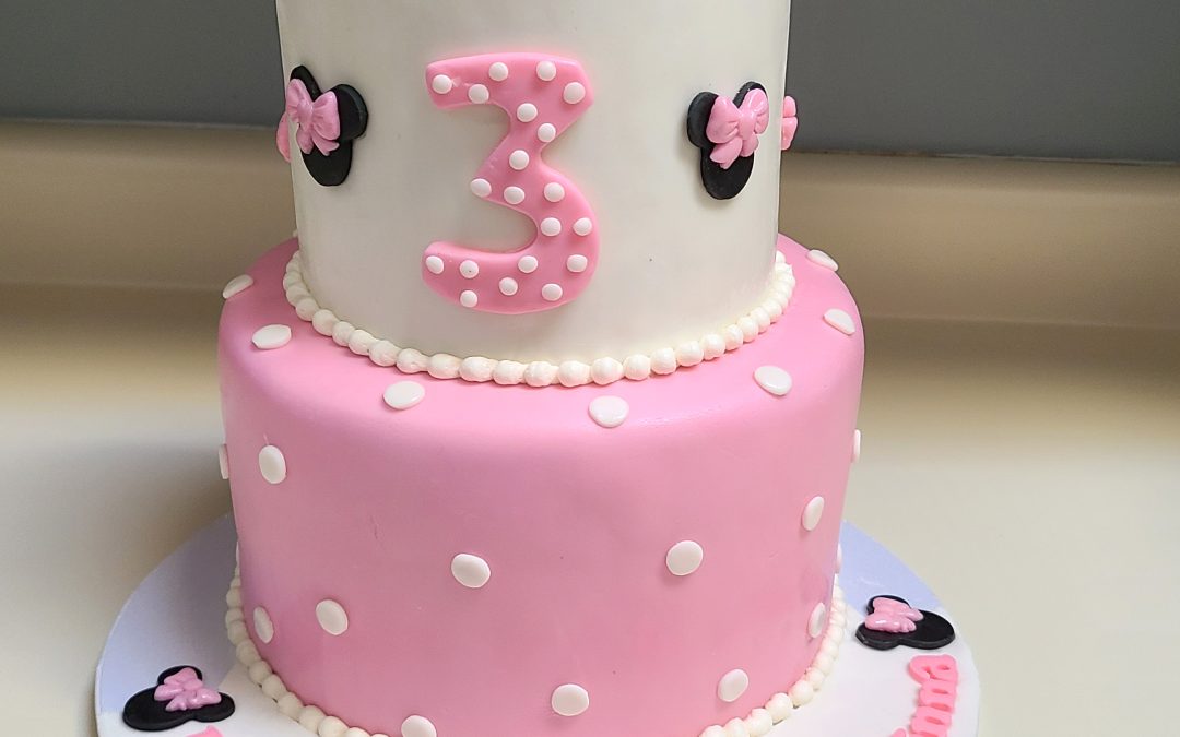 Minnie Mouse Birthday Cake
