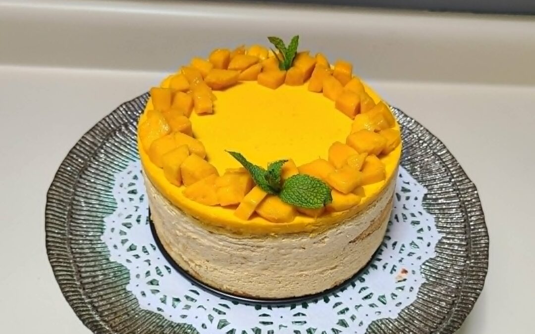 Mango Mouse Cake
